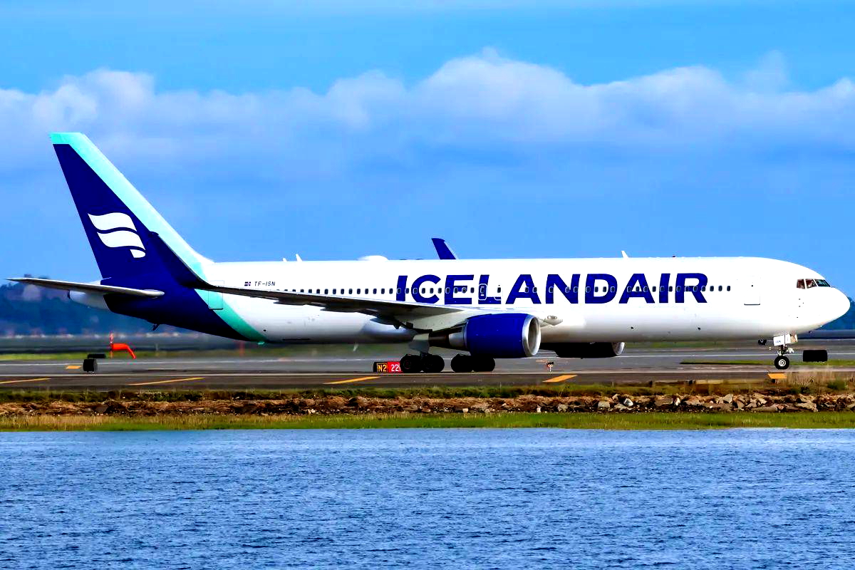 New Icelandair livery for the B767-300ER (TF-ISN) » X-Plane 12